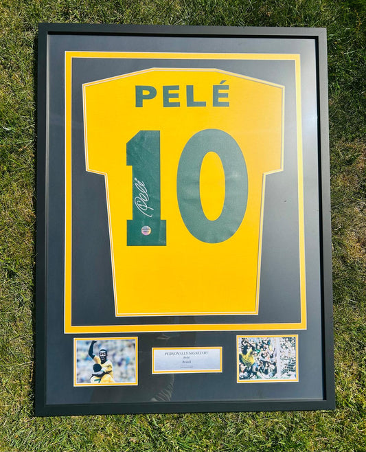 Pele - Brazil Framed Retro Shirt